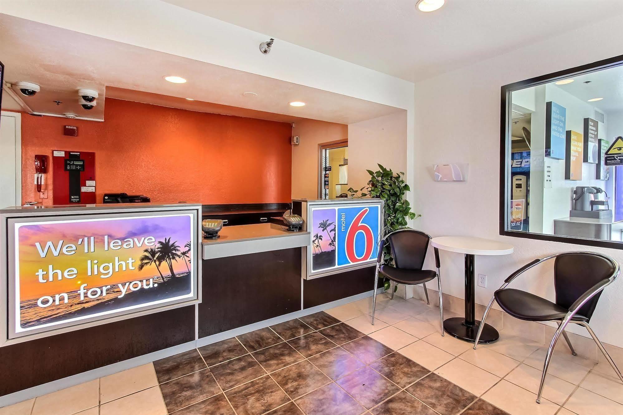 Motel 6-Salinas, Ca - South - Monterey Area Екстер'єр фото