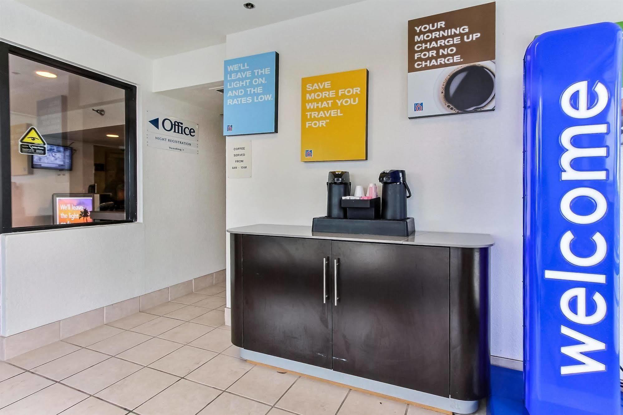 Motel 6-Salinas, Ca - South - Monterey Area Екстер'єр фото