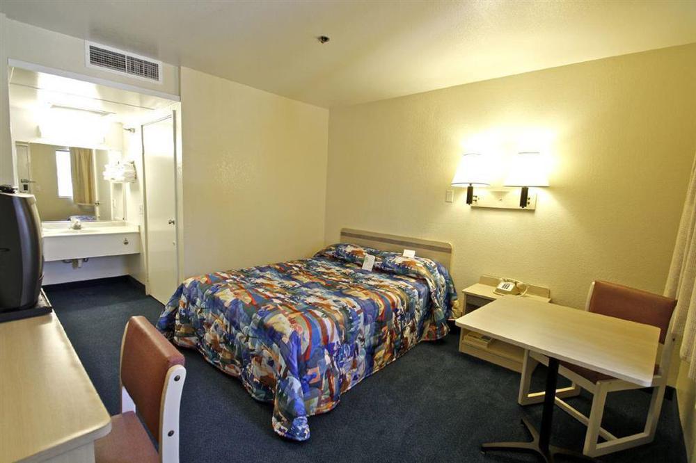 Motel 6-Salinas, Ca - South - Monterey Area Номер фото